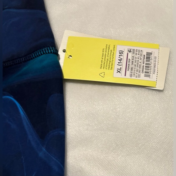 NWTs All in Motion, Girls Leggings. Sz XL (14/16) - Picture 3 of 6